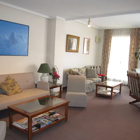 Alda Pasaje מלון גיחון