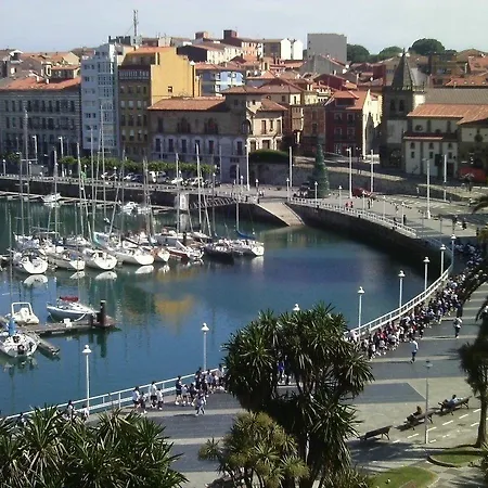 Alda Pasaje מלון גיחון