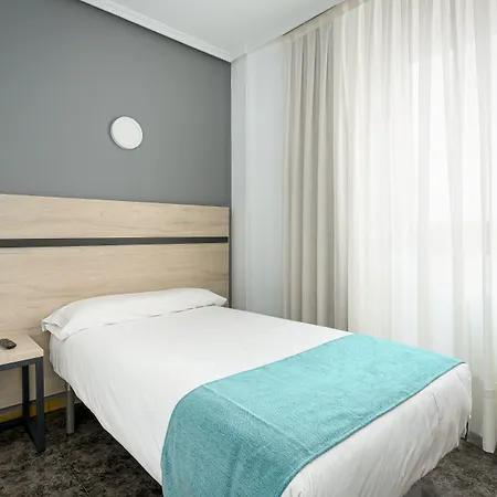 מלון Alda Pasaje