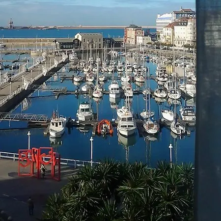 ホテル Alda Pasaje 3*