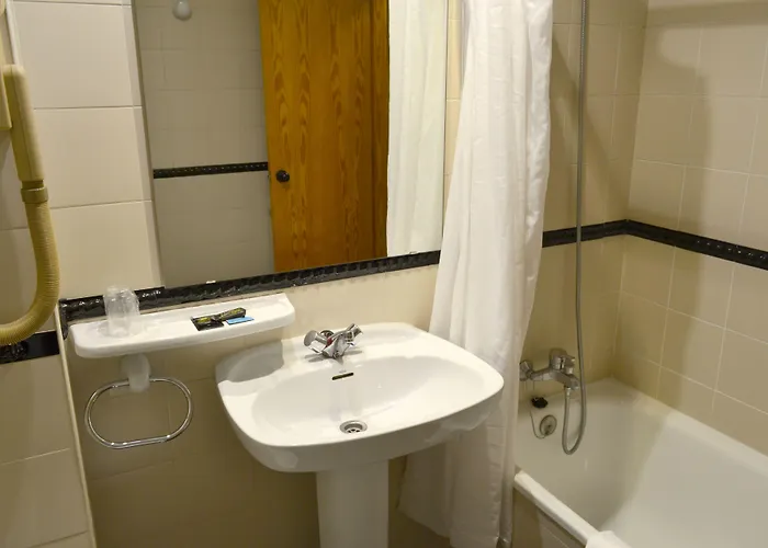 Alda Pasaje Hotel 3*