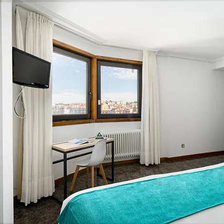 Hotell Alda Pasaje Gijón